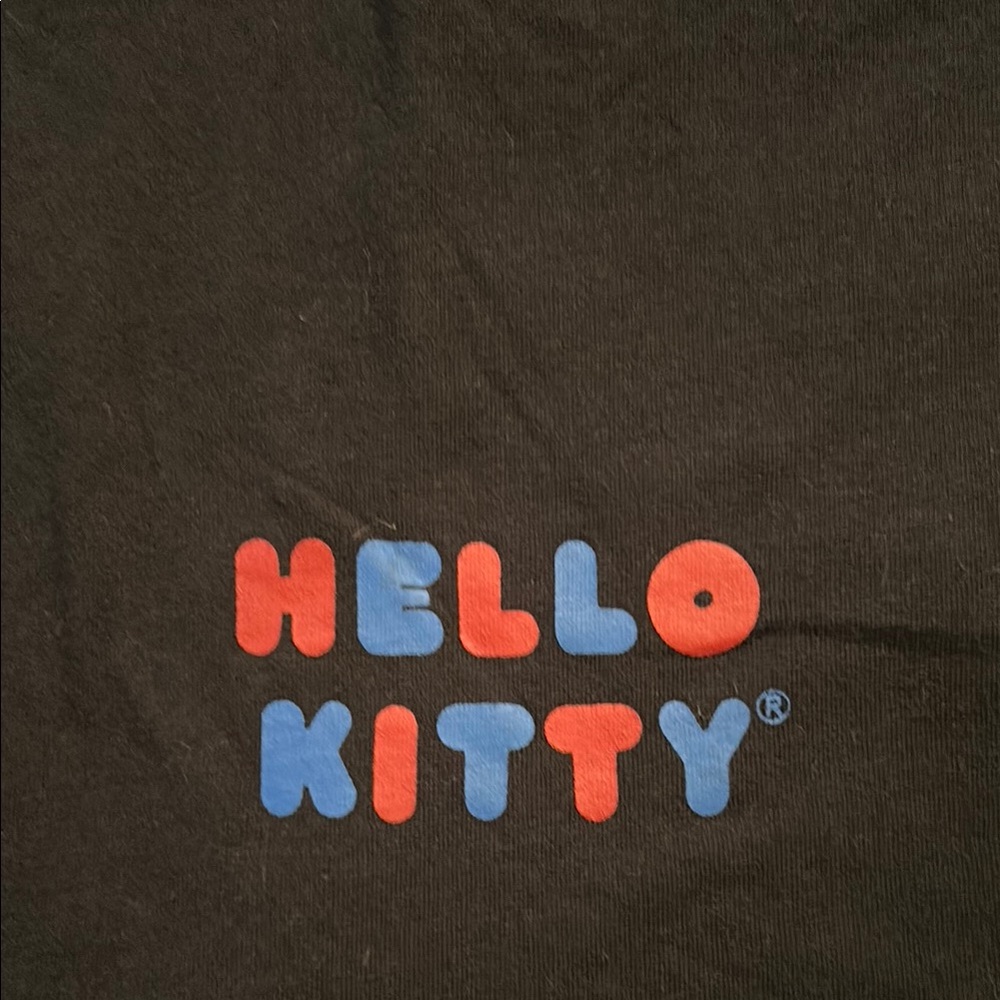 Levi's X Hello Kitty T-Shirt (Girls XL) - Picture 3 of 5